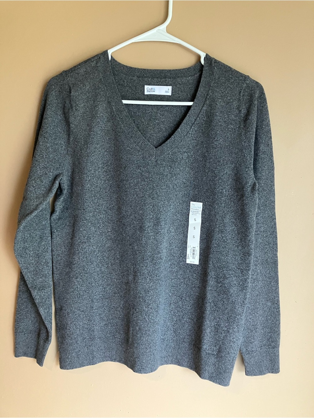 croft & barrow Women's V-Neck Sweater - Charcoal